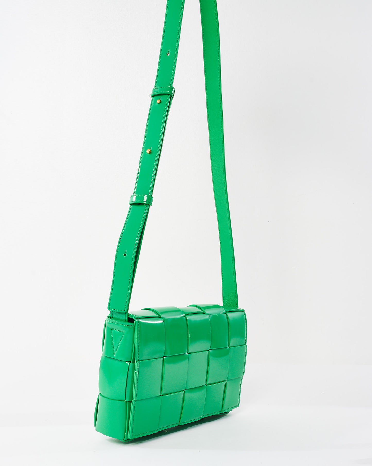 Bottega Veneta Parakeet Green Patent Leather Cassette Bag