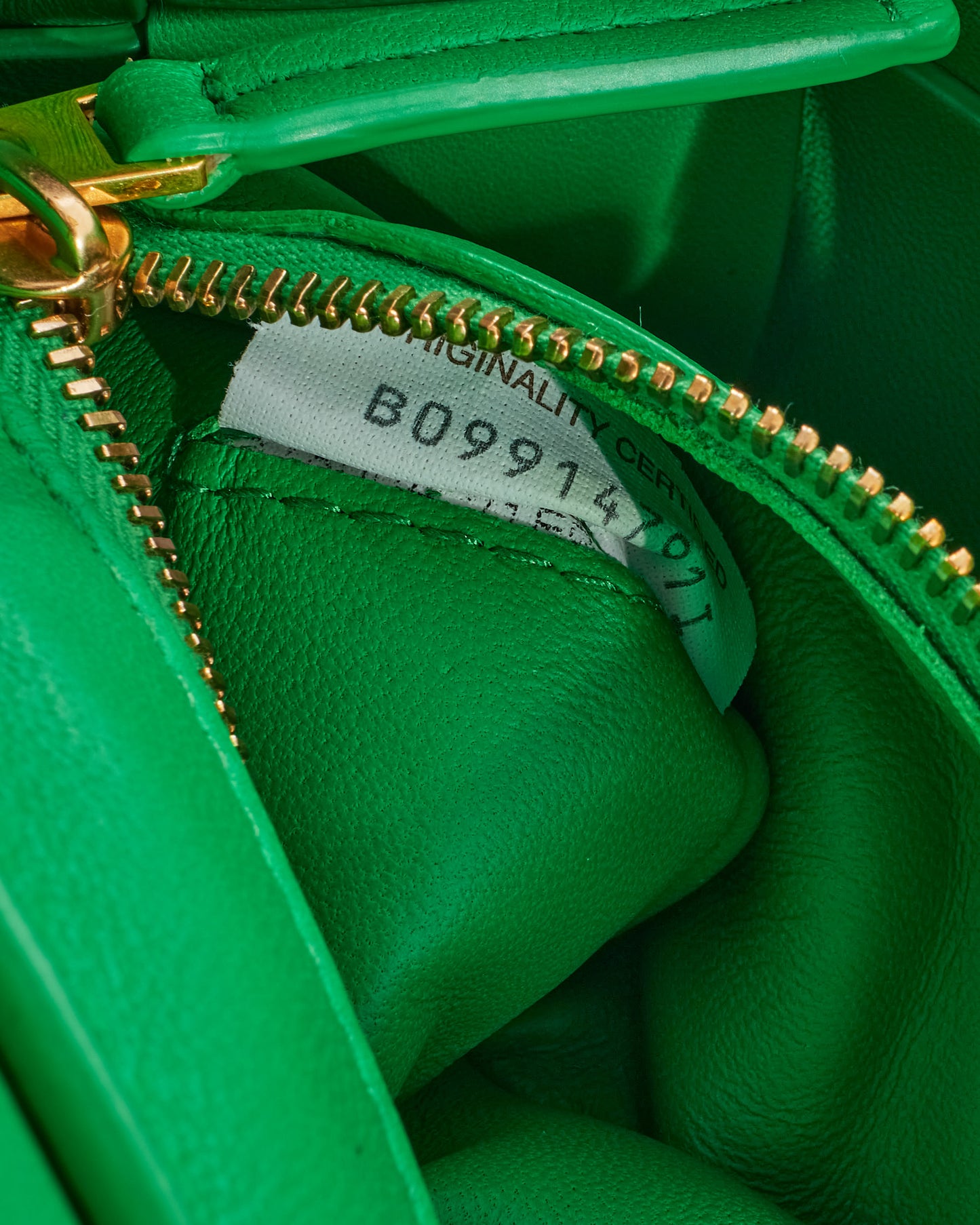 Bottega Veneta Parakeet Green Patent Leather Cassette Bag