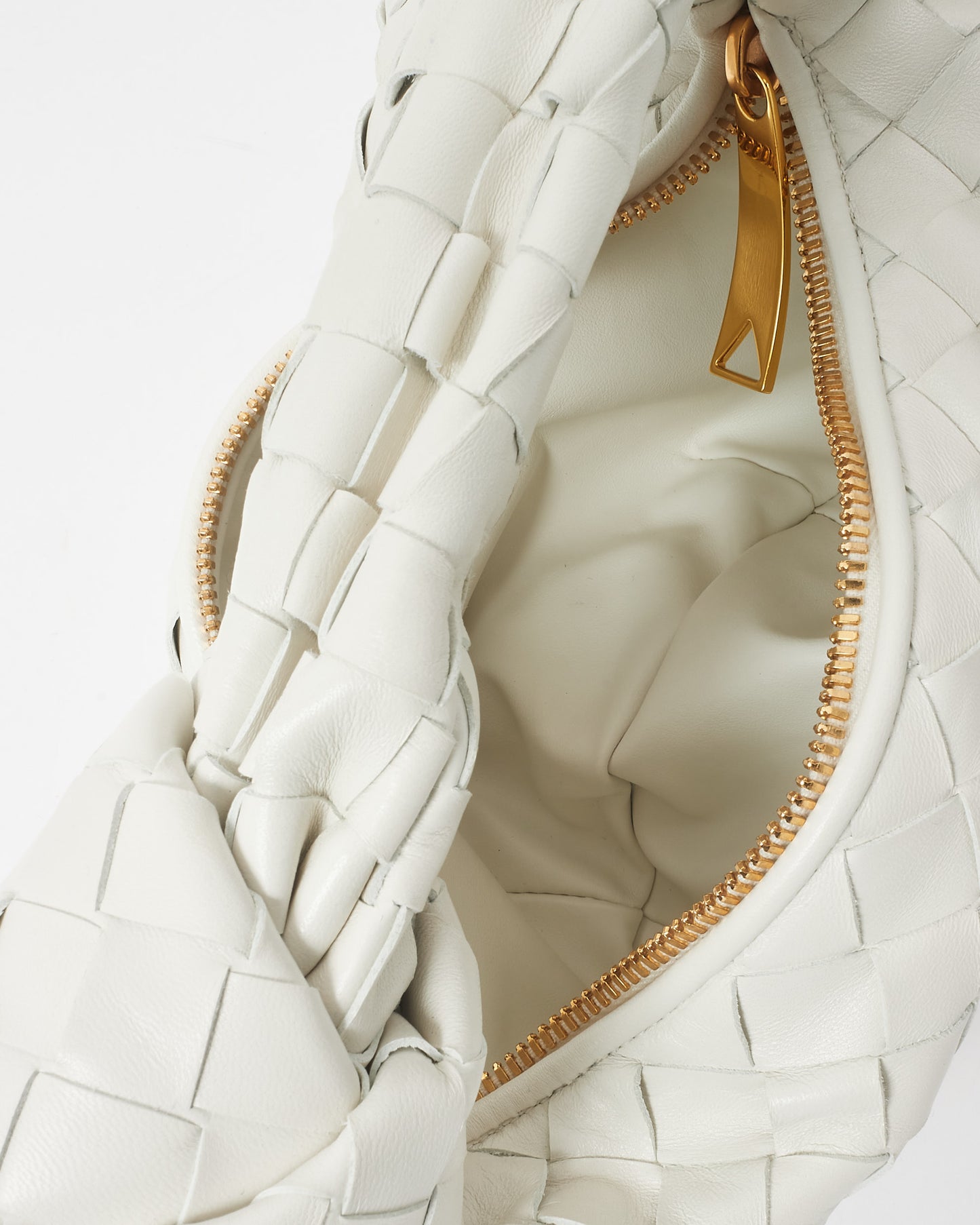 Bottega Veneta White Intrecciato Leather W/ Red Heart Mini Jodie