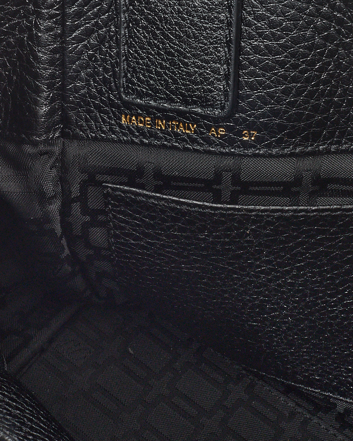 Roger Vivier Black Leather Small Pilgrim Tote Bag