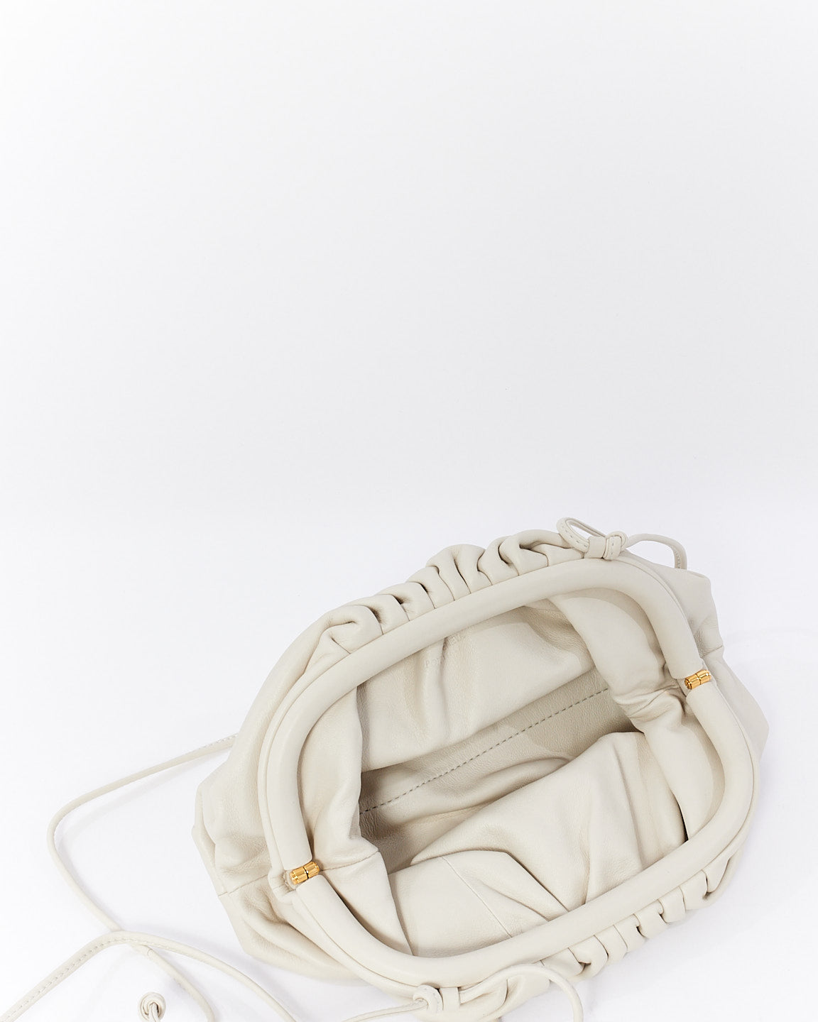 Bottega Veneta Mini pochette blanche (craie) à bandoulière