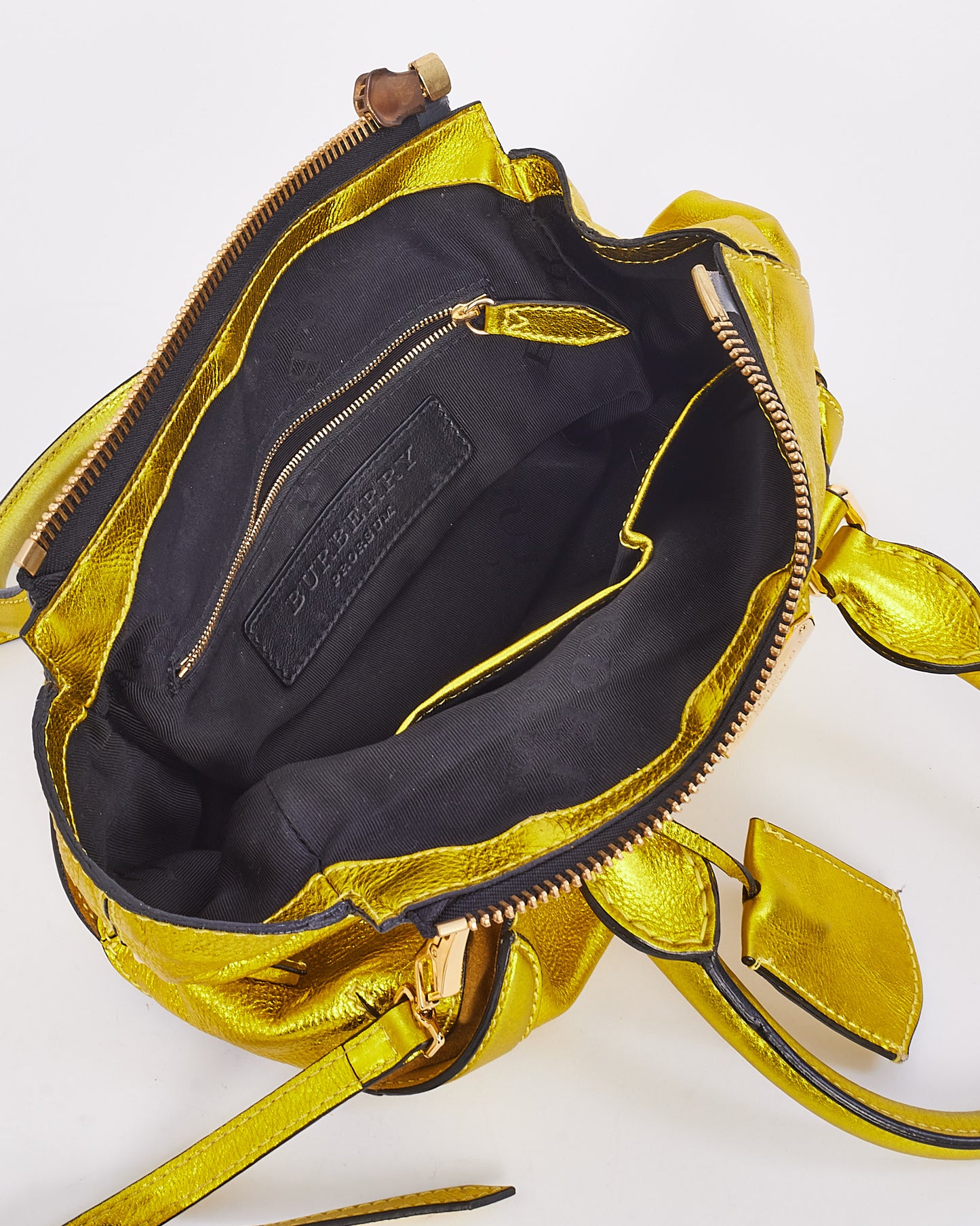 Sac Prorsum en cuir grainé jaune métallisé Burberry