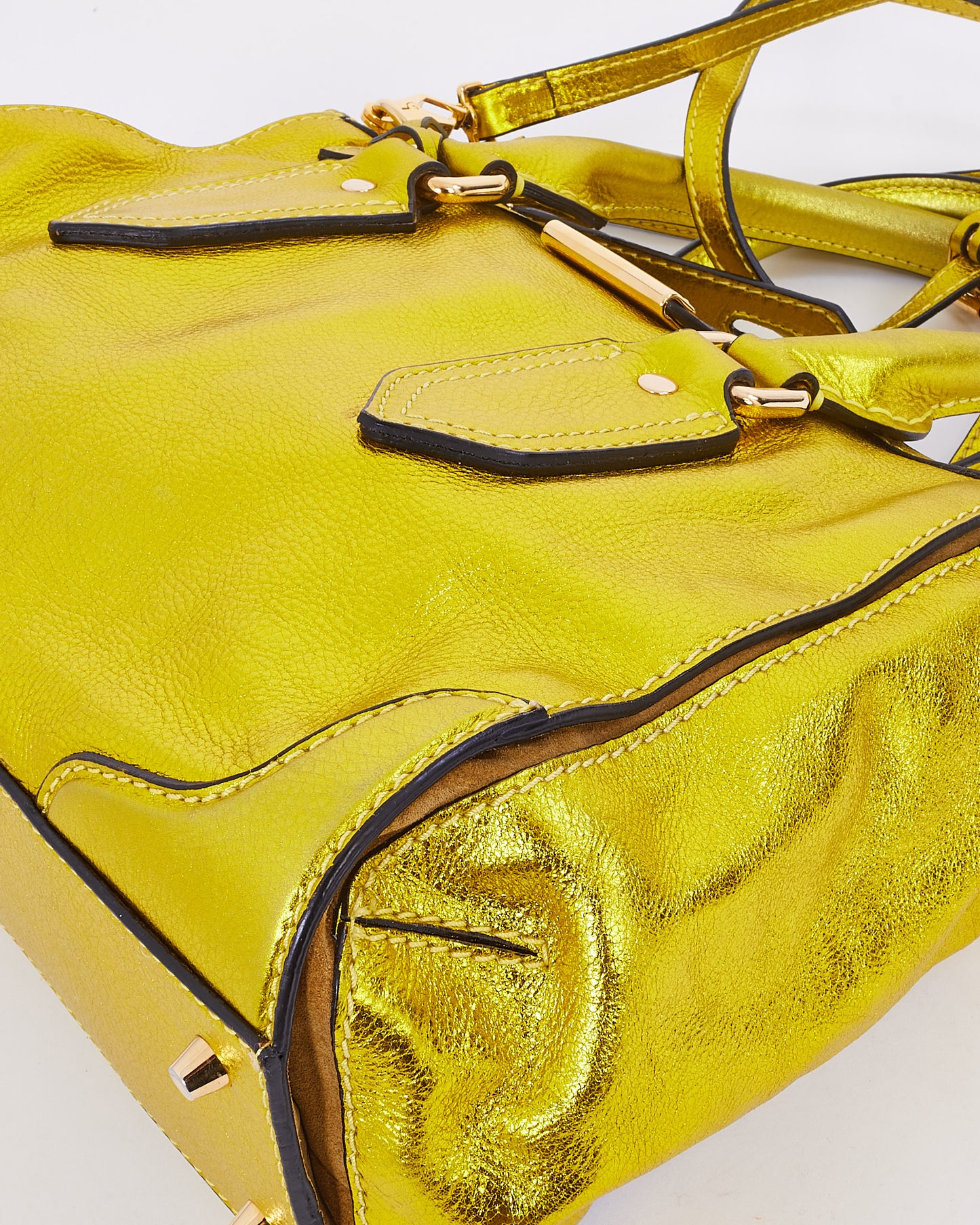 Sac Prorsum en cuir grainé jaune métallisé Burberry