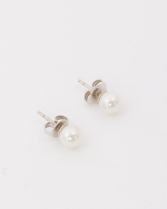 Tiffany 
Co. Signature Pearl Earrings