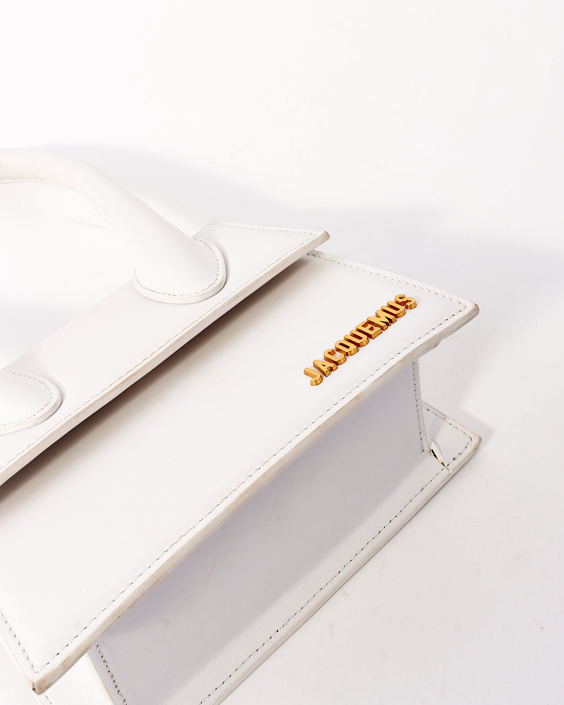 Jacquemus White Leather ‘Le Moyen Chiquito’ Bag