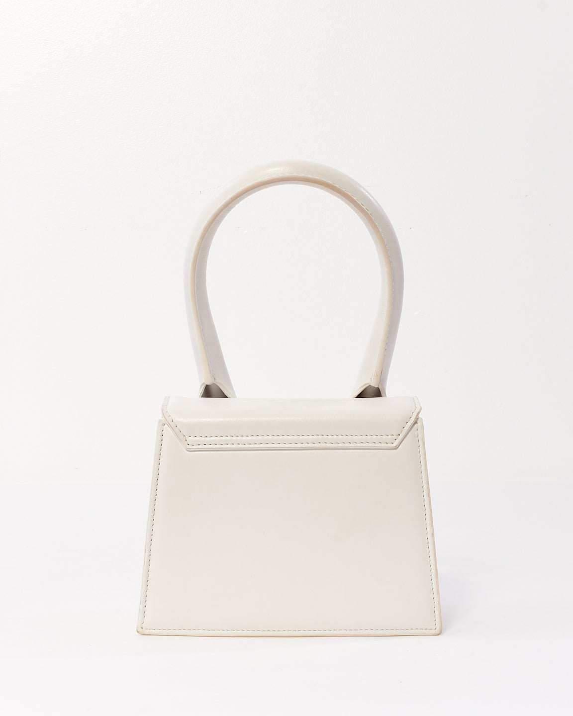 Jacquemus White Leather ‘Le Moyen Chiquito’ Bag