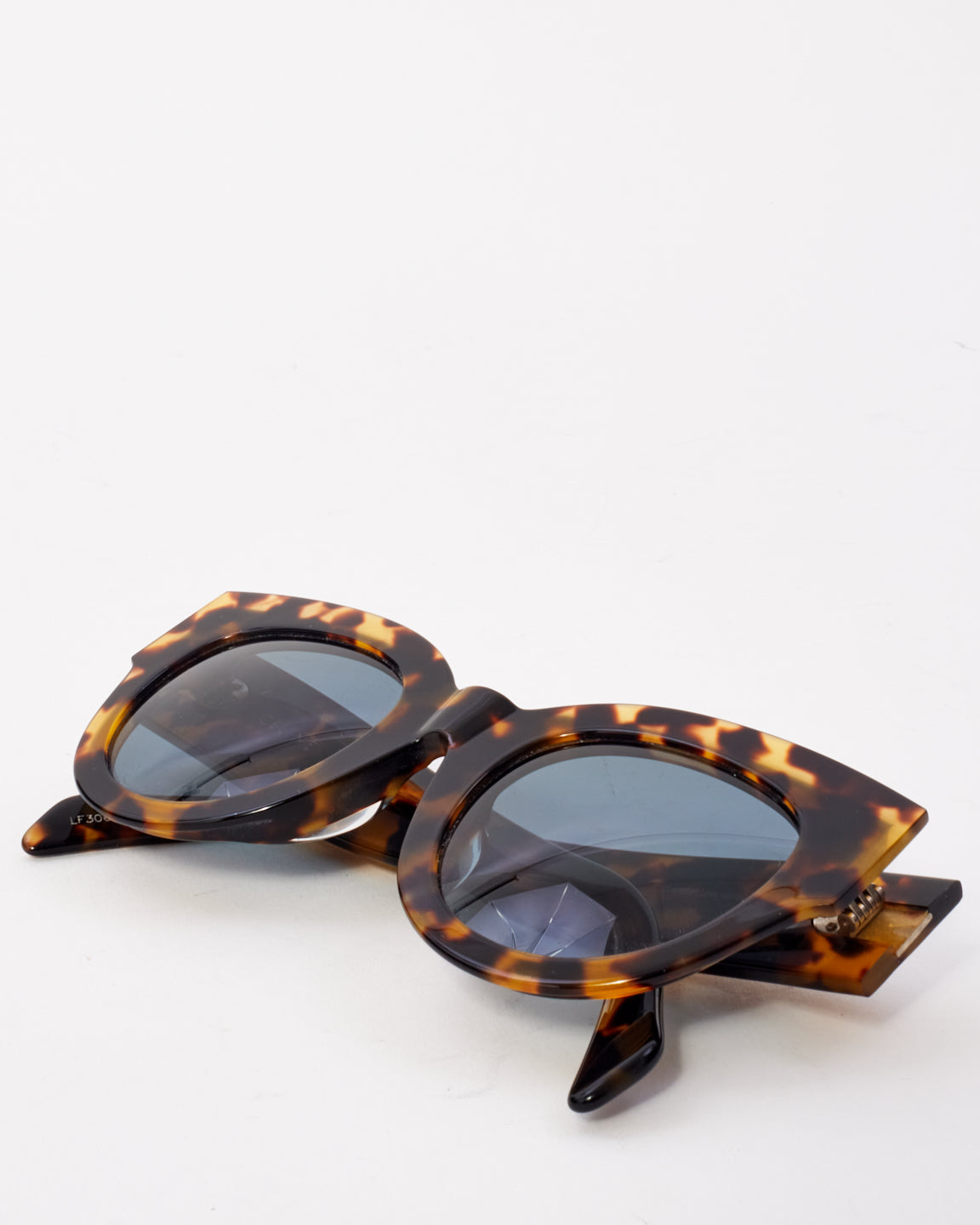 Celine Light Tortoiseshell Oversize CL40008F Cat Eye Sunglasses