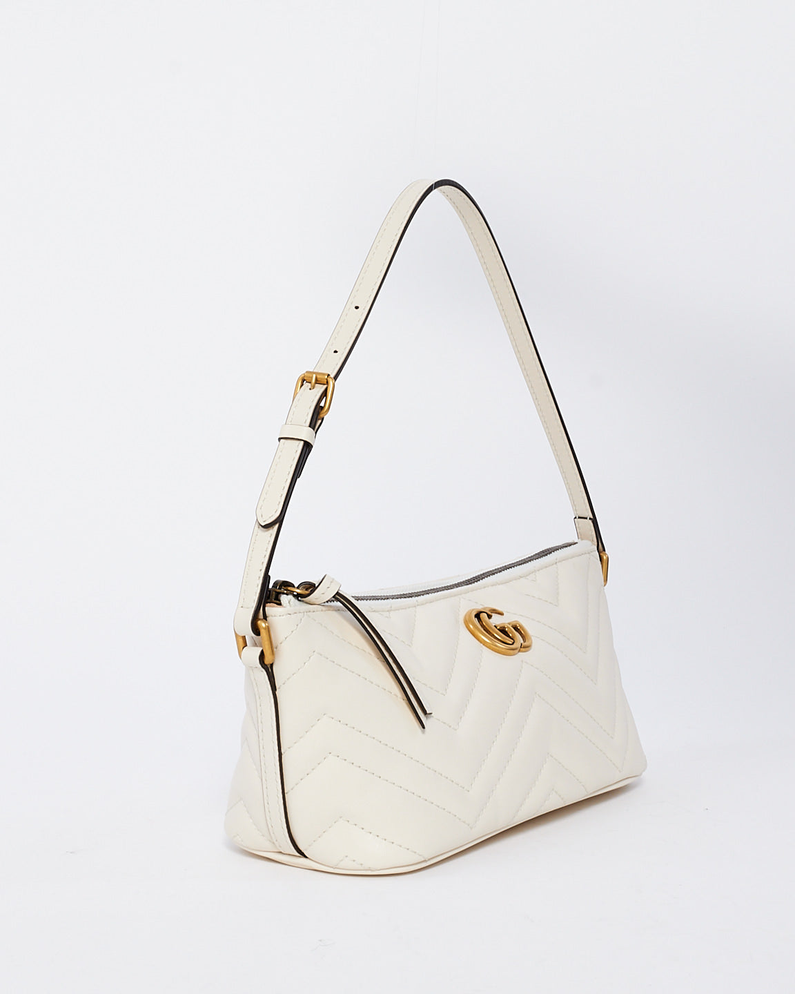 Sac à bandoulière GG Marmont en cuir matelassé blanc Gucci