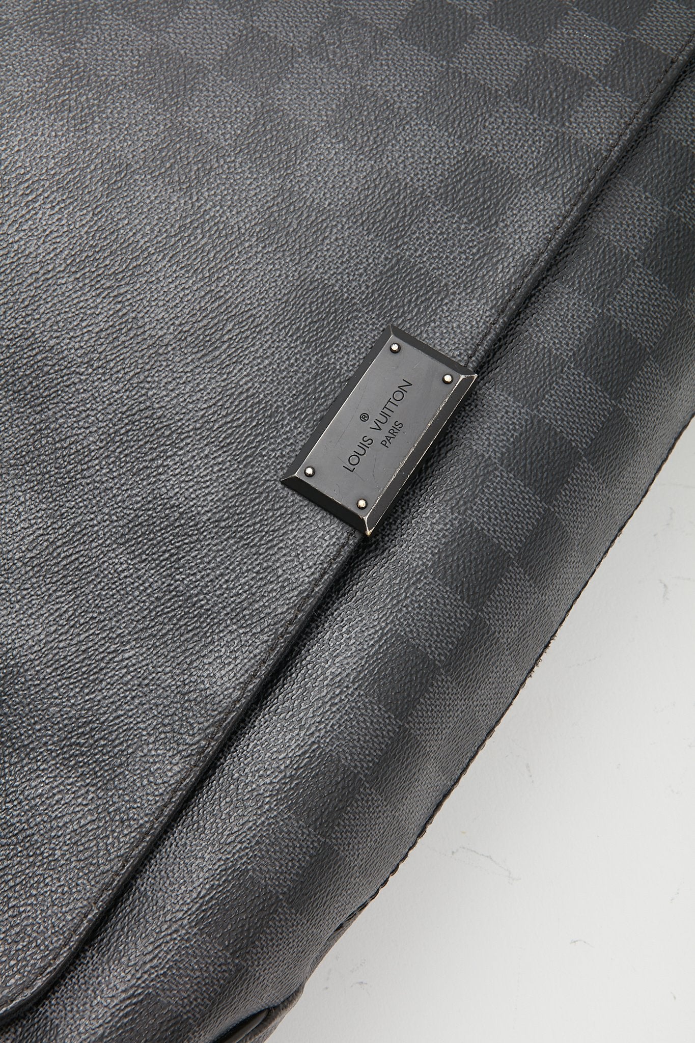 Louis Vuitton Damier Graphite District GM Messenger Bag