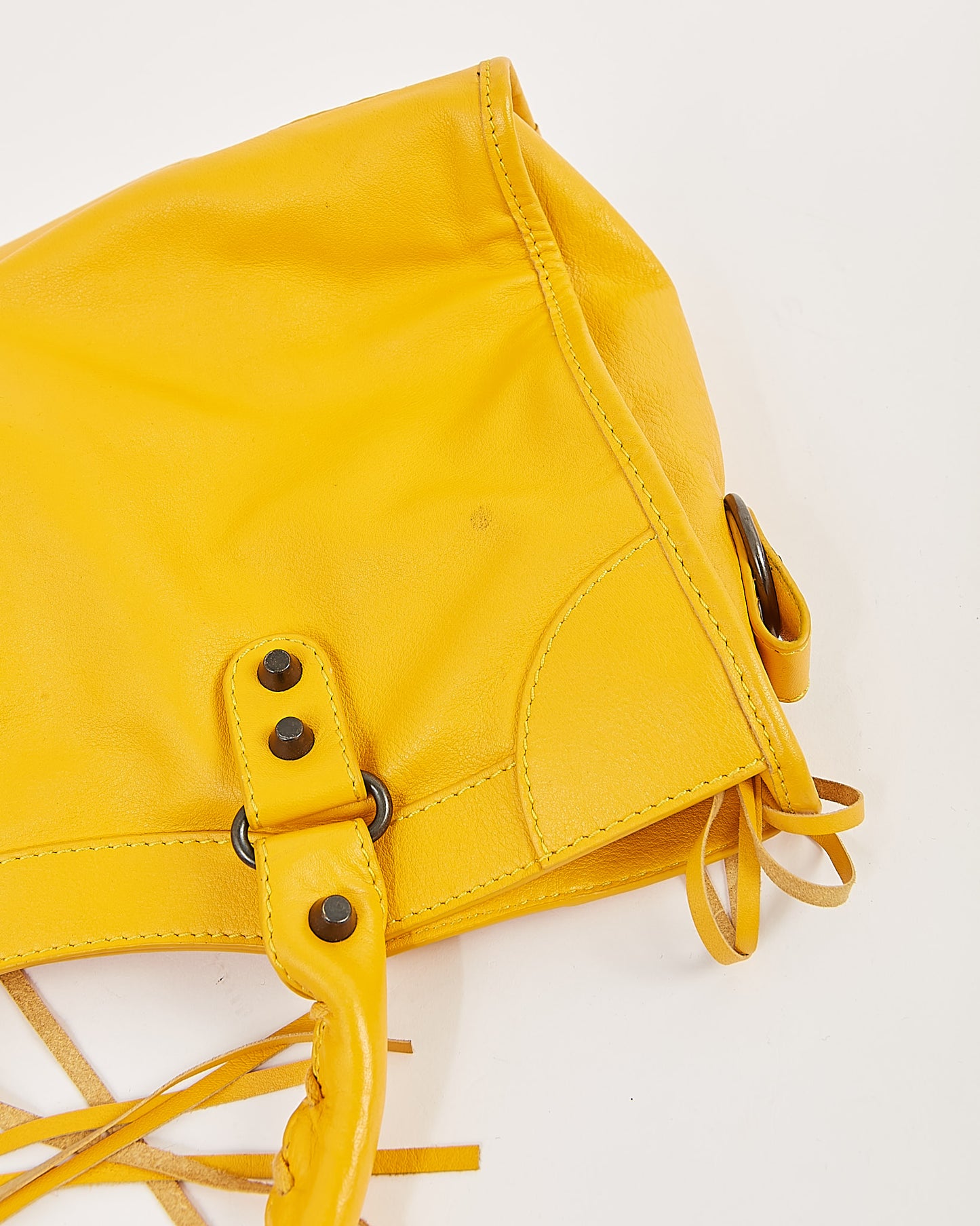 Balenciaga Sac de ville classique de motocross en cuir jaune moutarde