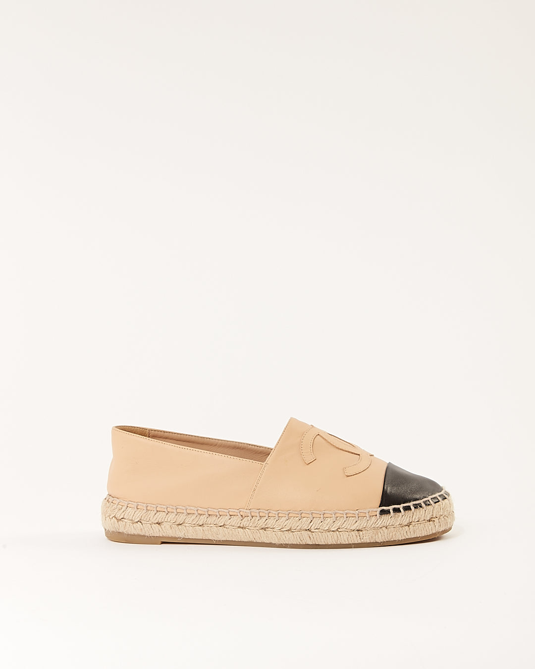 Chanel Beige/Black Leather CC Interlocking Espadrilles -38