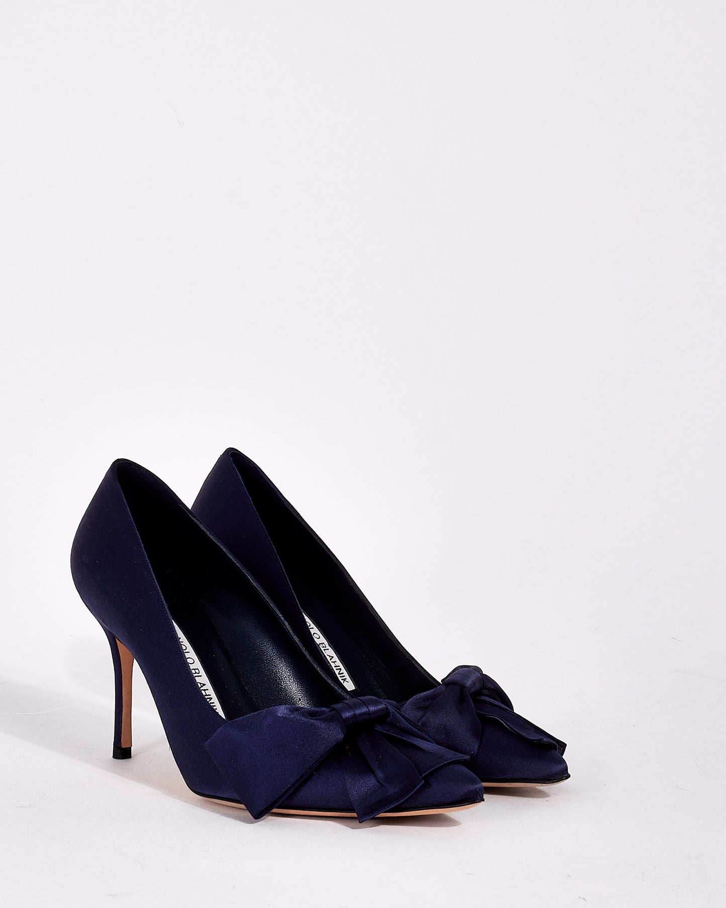 Manolo Blahnik Navy Satin Bow Point Toe Pumps - 37