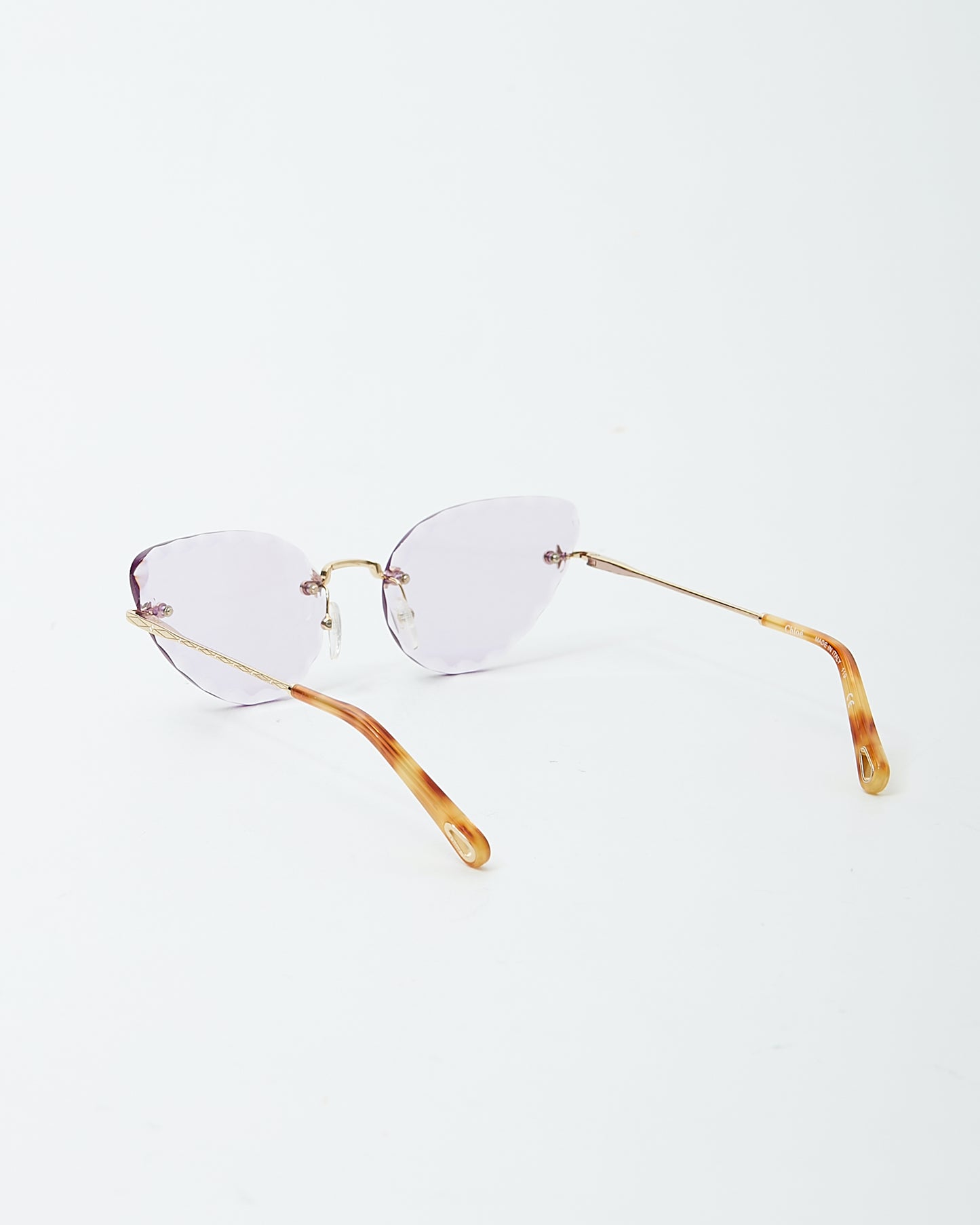 Chloé Lunettes de soleil œil de chat violettes CE157S