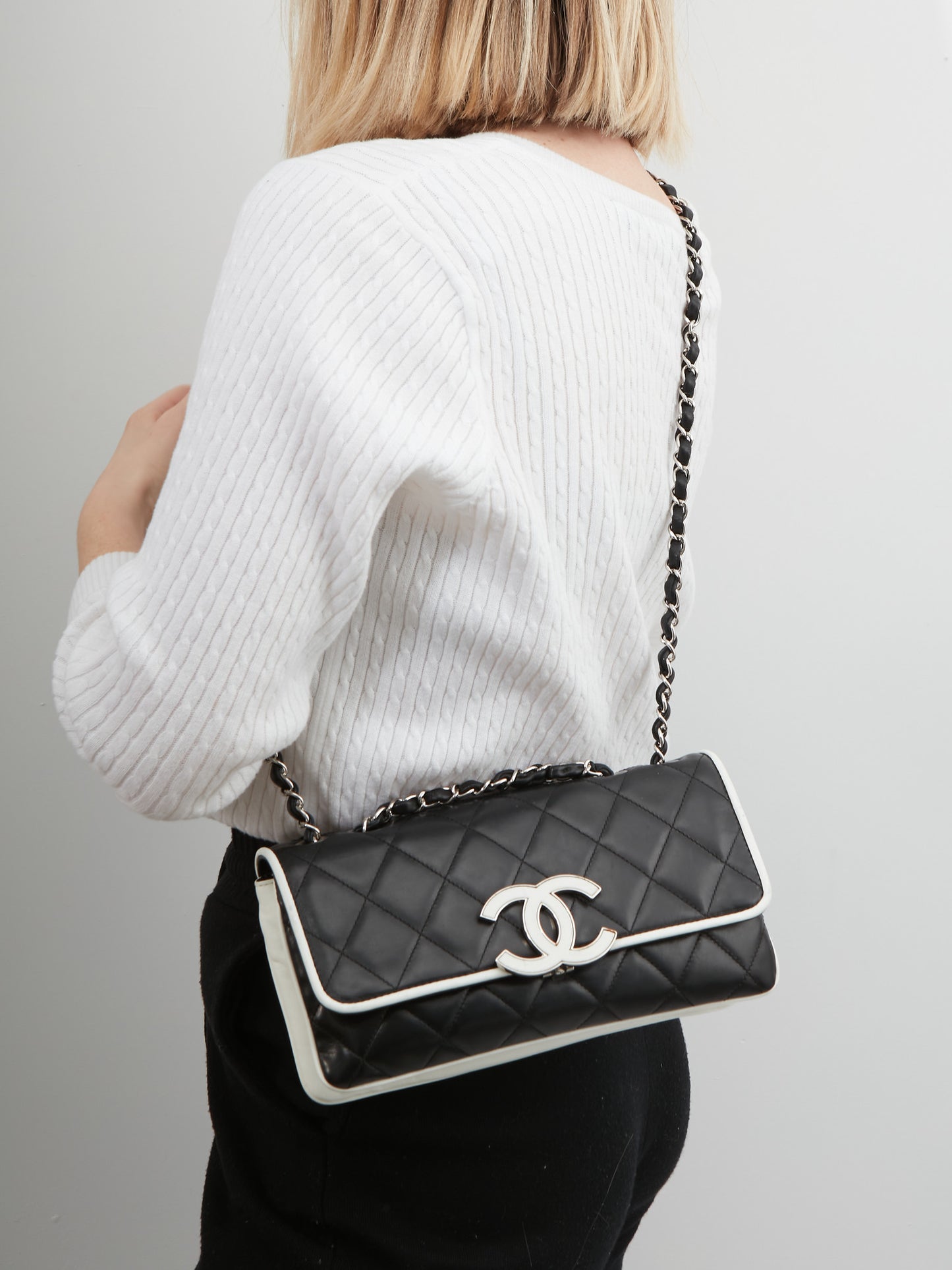 Chanel Black/White Lambskin Fliplock CC Flap Shoulder Bag SHW