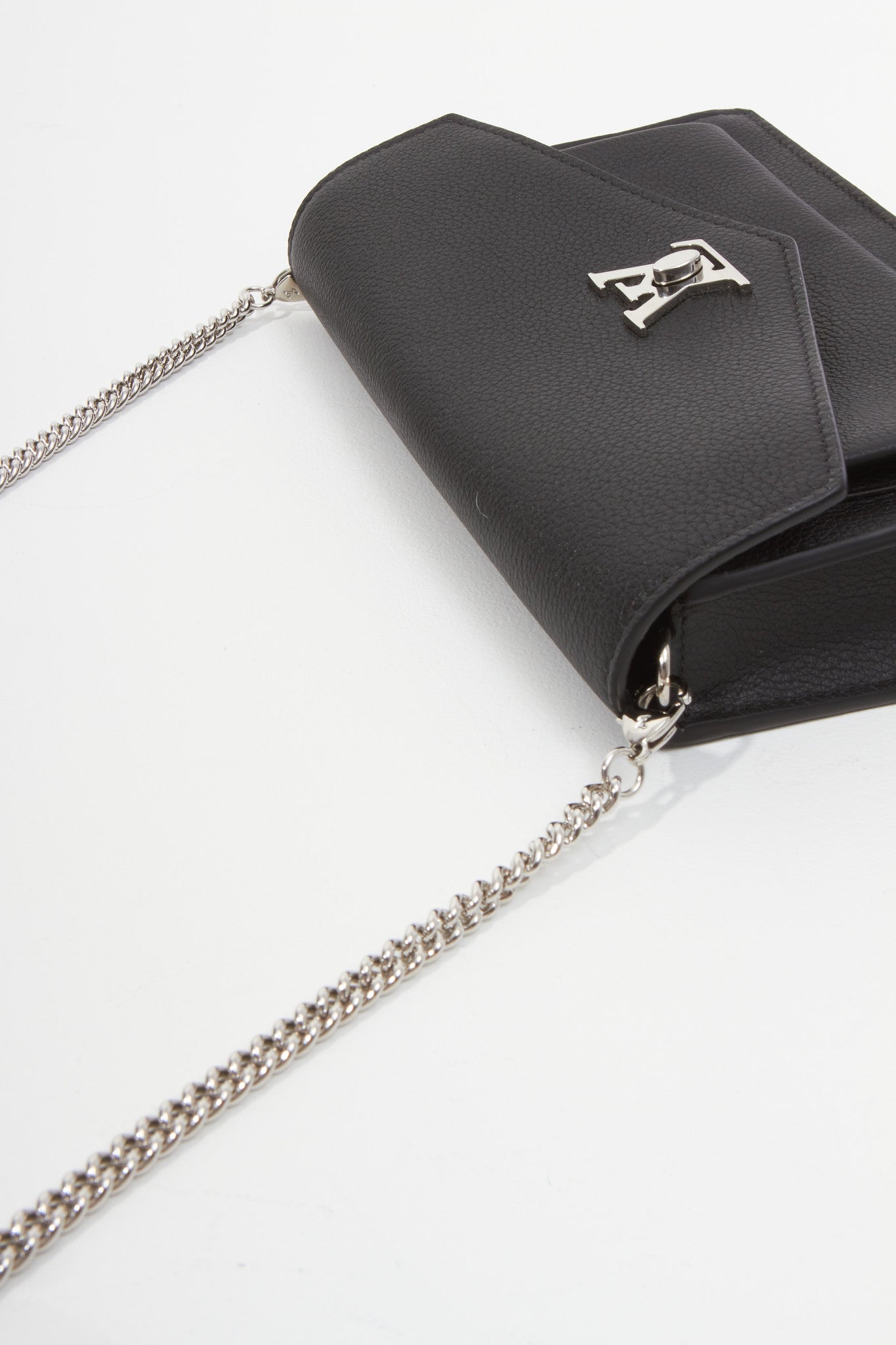 Louis Vuitton Black MyLockme Chain Pochette Crossbody