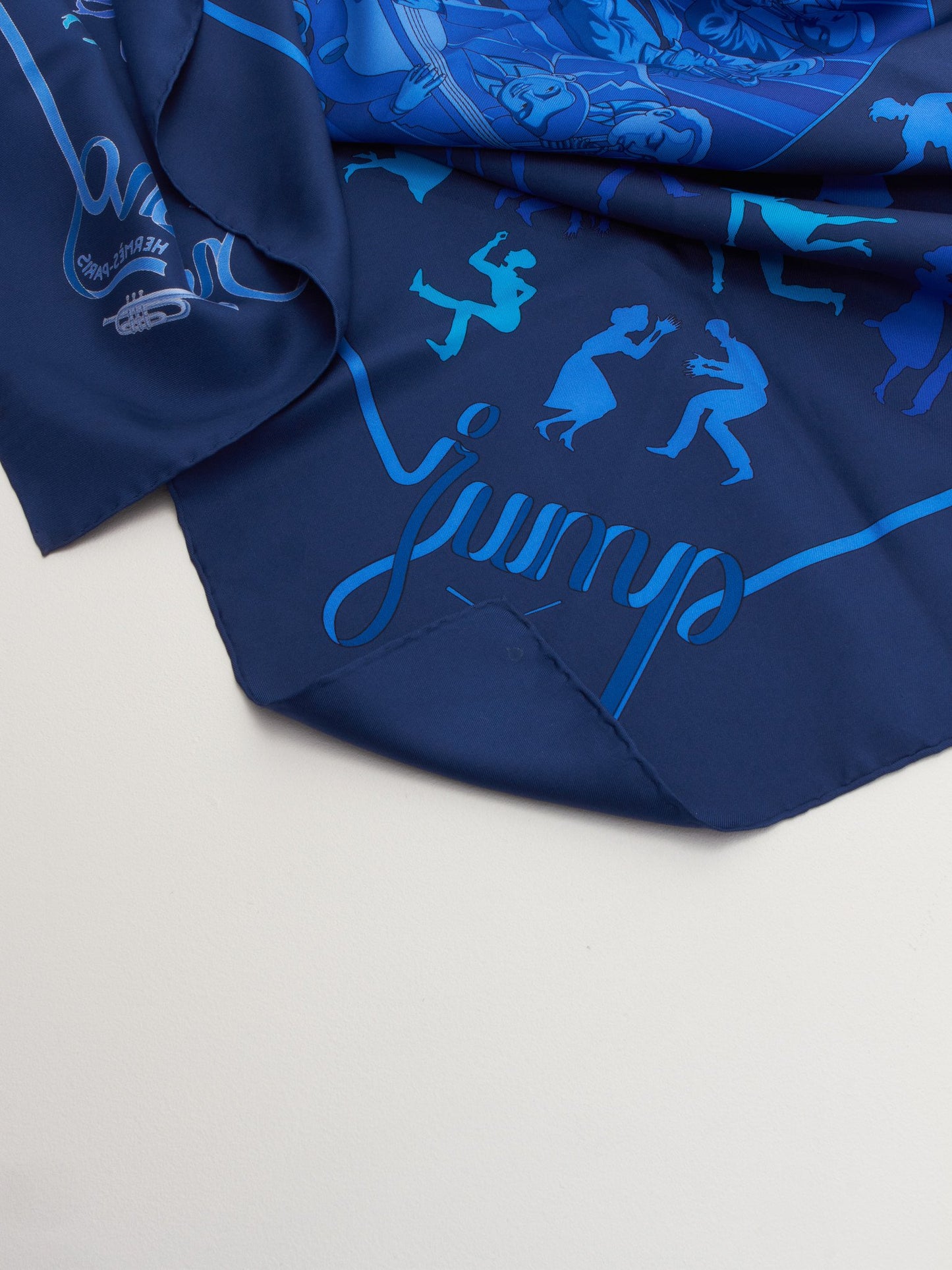 Hermès Midnight Blue Jazz Motif 90CM Silk Scarf