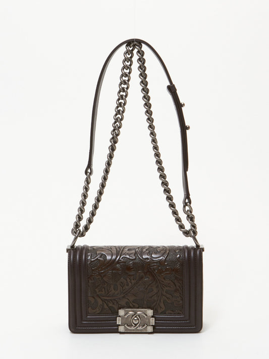 Sac petit garçon Dallas Cordoba en cuir de veau marron Chanel