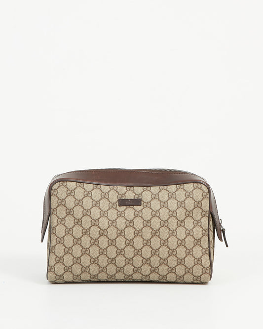 Trousse de toilette en toile enduite Gucci Brown GG Supreme