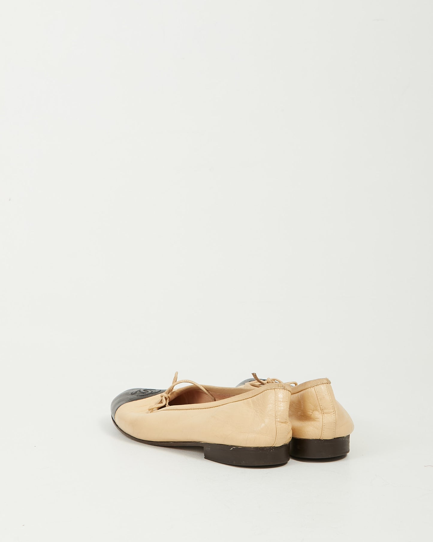 Chanel Beige/Black Classic Vintage Ballerina Flats - 37