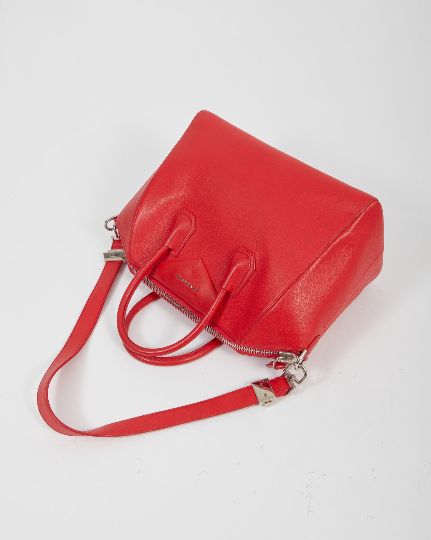 Givenchy Red Grained Leather Large Antigona Bag